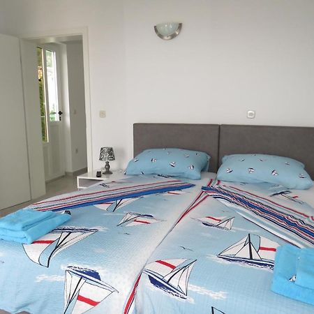 Apartments Caleta Baška Voda Eksteriør billede